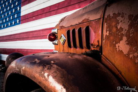 Old Firetruck in Seligman / Arizona