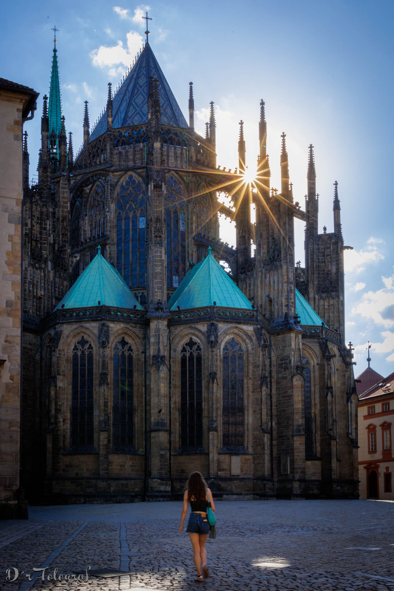 Sun rays through Katedrála sv. Víta (Six Word Saturday)